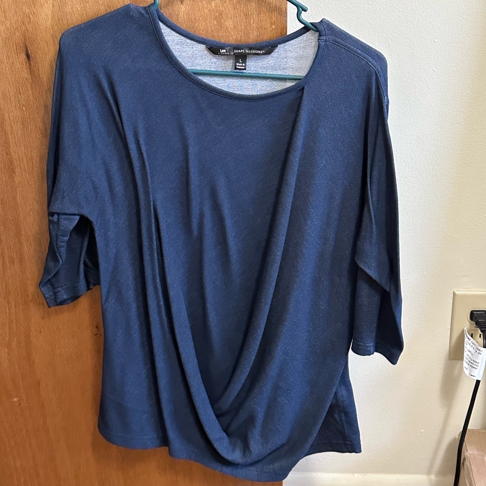 Lee 3/4 Sleeve Navy Top